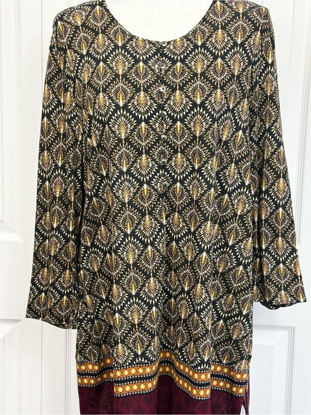 J. Jill Boho Black & Tan Gold Print Stretch Knit 3/4 Sleeve Tunic Shirt XL